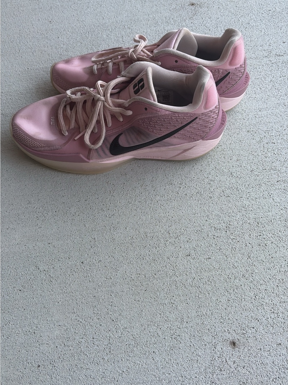 Sabrina 3 Nike Women’s Pink Running Sneakers